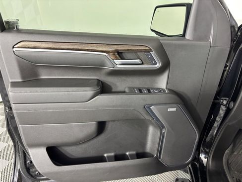 Used 2024 GMC Sierra 1500 Elevation w/ Elevation Premium Package image 15