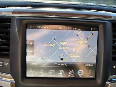 Used 2017 RAM 2500 Laramie image 27