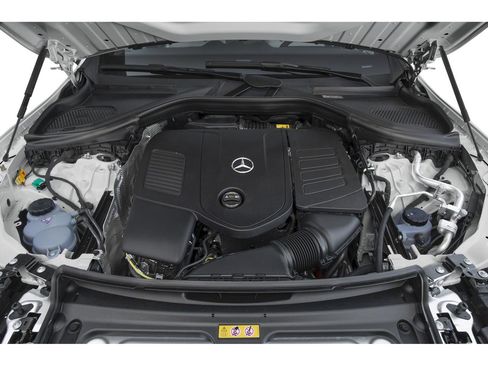 Used 2025 Mercedes-Benz GLC 350e 4MATIC image 47