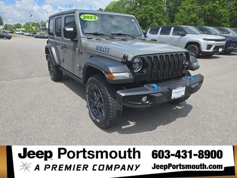 Used 2023 Jeep Wrangler Unlimited w/ Cold Weather Group AWD/4WD image 1