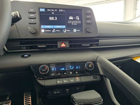 New 2026 Hyundai Elantra Sport image 25