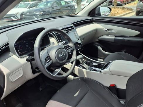 Certified 2024 Hyundai Tucson SEL image 11