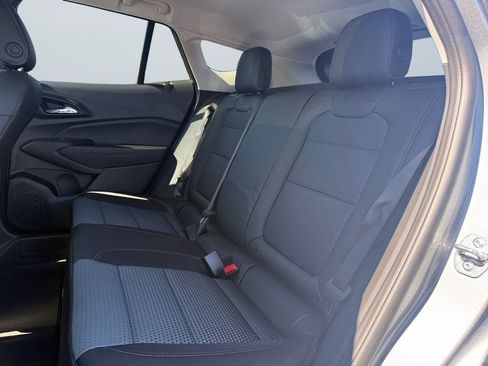 New 2026 Chevrolet Trax LT w/ Sunroof Package image 13