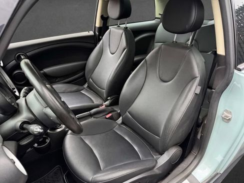 Used 2013 MINI Cooper Hardtop FWD image 6