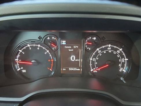 Used 2022 Toyota 4Runner SR5 Premium image 11