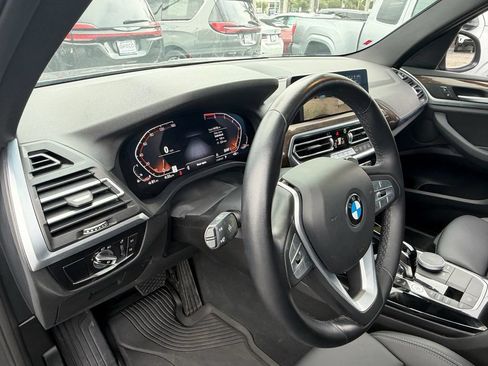 Used 2024 BMW X3 sDrive30i w/ Convenience Package RWD image 10