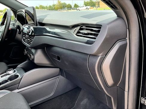 Used 2025 Ford Escape ST-Line AWD/4WD image 15