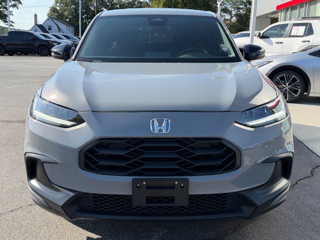 Used 2025 Honda HR-V Sport image 9