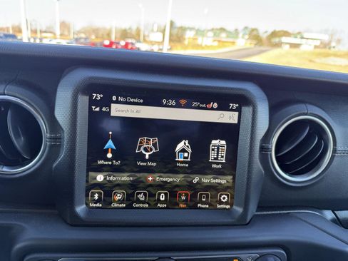 Used 2023 Jeep Wrangler Sahara w/ Cold Weather Group image 14