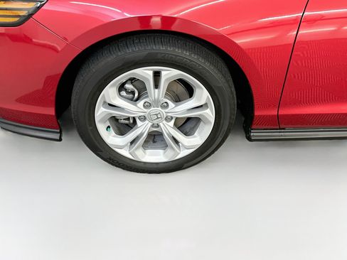 Used 2024 Honda Accord LX image 11