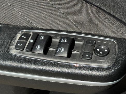 Used 2023 Dodge Charger SXT RWD image 22