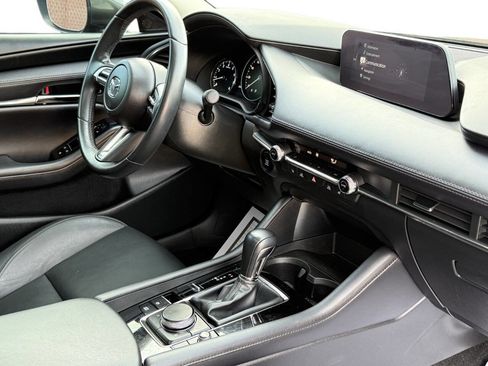 Used 2023 MAZDA MAZDA3 s image 13