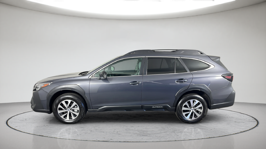 Used 2023 Subaru Outback Premium AWD/4WD image 12