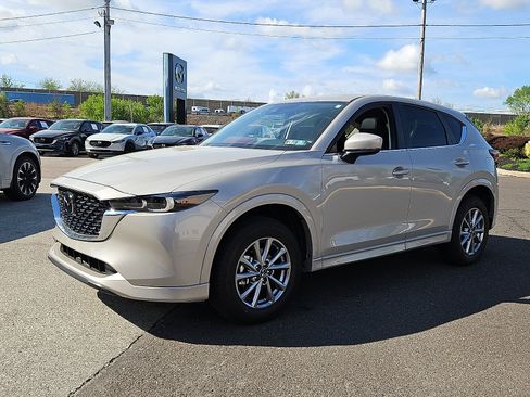 Used 2025 MAZDA CX-5 AWD 2.5 S w/ Preferred Package image 3