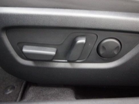 Used 2023 MAZDA CX-30 AWD 2.5 S w/ Preferred Package image 14