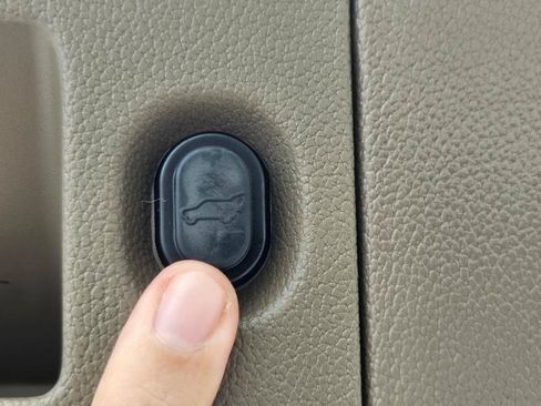 Used 2019 Chevrolet Tahoe Premier AWD/4WD image 83