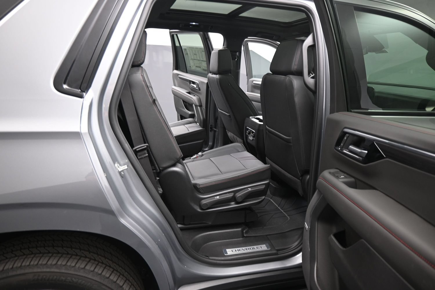 New 2026 Chevrolet Tahoe RST w/ RST Capability Package AWD/4WD image 27