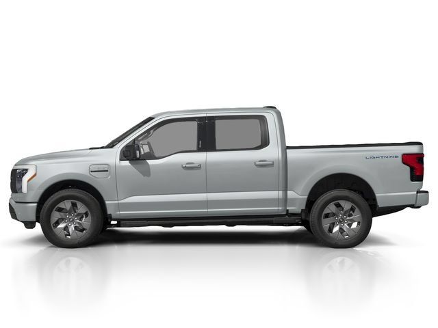 Used 2023 Ford F150 Lightning XLT AWD/4WD image 3