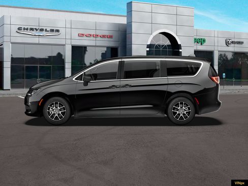 New 2027 Chrysler Pacifica LX FWD image 3