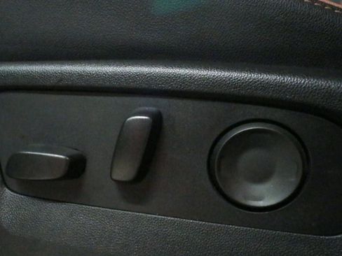 Used 2023 GMC Yukon XL AT4 w/ AT4 Premium Plus Package image 35