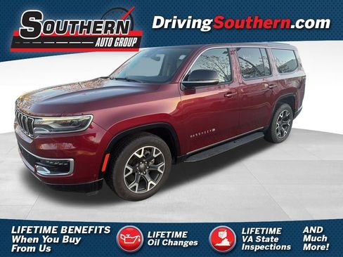 Used 2024 Jeep Wagoneer Series III image 1