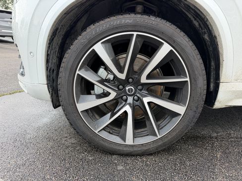 Used 2024 Volvo XC90 B6 Ultimate w/ Protection Package Premier AWD/4WD image 12