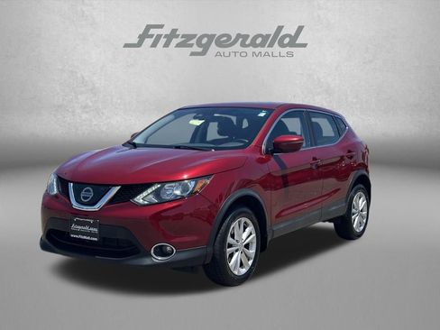 Used 2019 Nissan Rogue Sport S FWD image 2