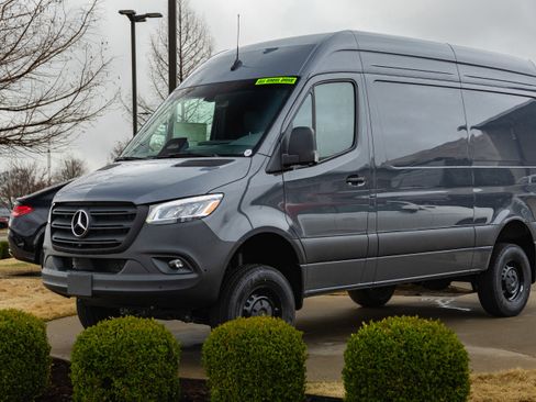 New 2026 Mercedes-Benz Sprinter 2500 image 5