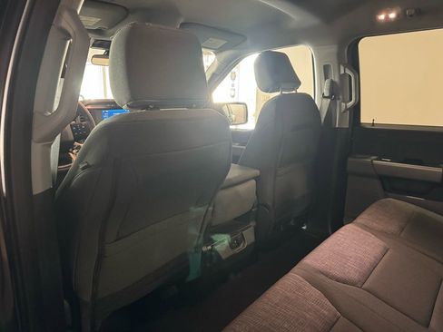 Used 2023 Ford F150 XLT w/ Trailer Tow Package image 14