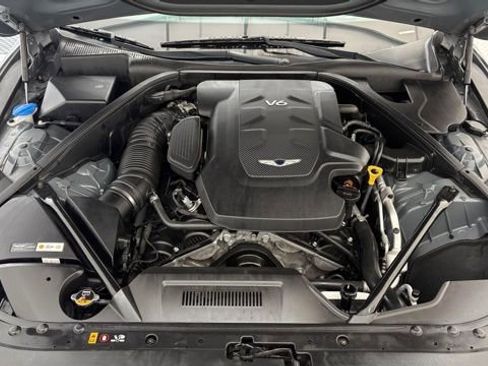 Used 2017 Genesis G80 3.8 w/ Option Group 03 image 8