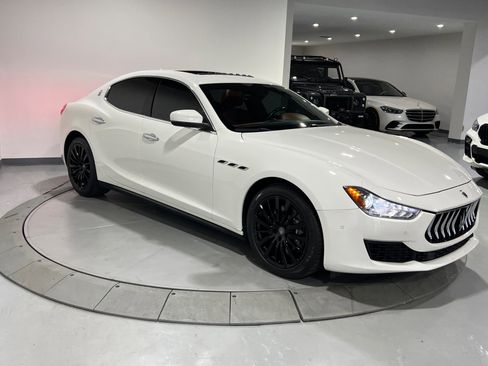 Used 2018 Maserati Ghibli S Q4 image 8