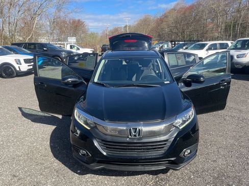 Used 2021 Honda HR-V EX image 30