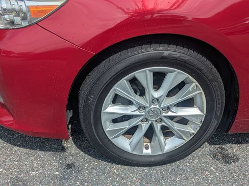 Used 2015 Lexus ES 300h w/ Navigation System Package FWD image 14