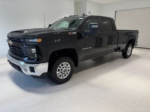 New 2026 Chevrolet Silverado 2500 W/T AWD/4WD image 3