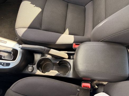 Used 2014 Chevrolet Cruze LT FWD image 25