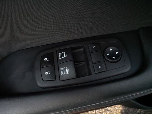 Used 2022 Dodge Challenger SXT w/ Blacktop Package image 19