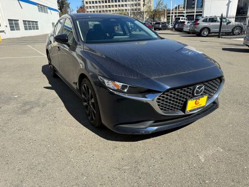 Used 2024 MAZDA MAZDA3 s image 30