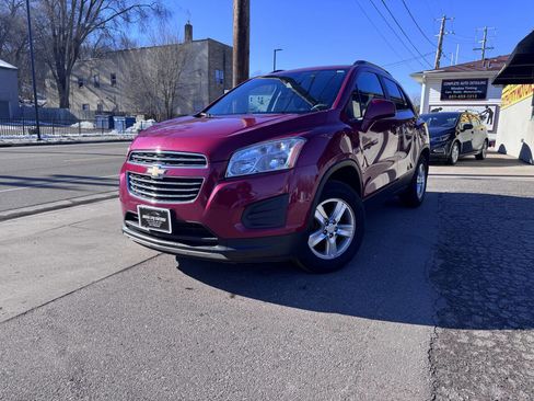 Used 2015 Chevrolet Trax LT w/ LT Plus Package image 4