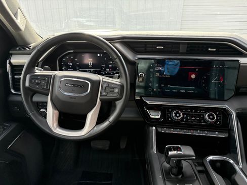 Used 2023 GMC Sierra 1500 Denali w/ Technology Package image 36