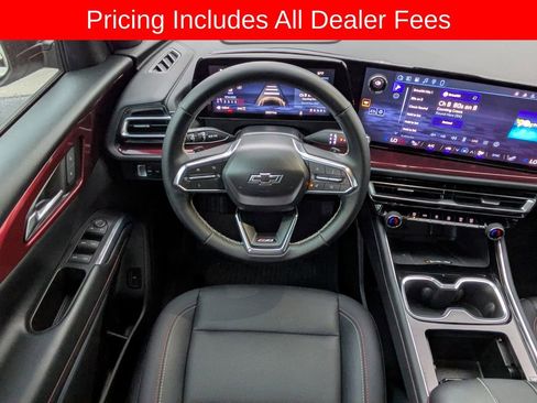 Used 2024 Chevrolet Traverse Z71 w/ LPO, Floor Liner Package AWD/4WD image 17