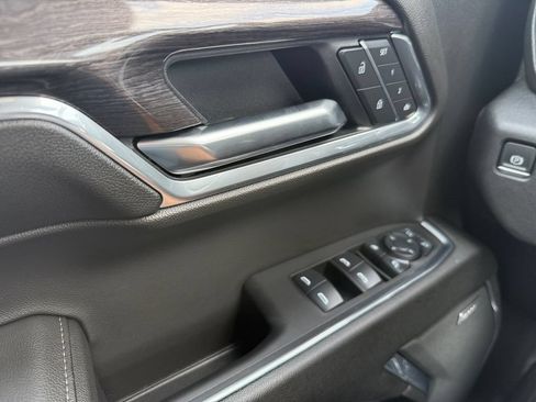 Used 2025 Chevrolet Silverado 1500 LTZ w/ Technology Package AWD/4WD image 27