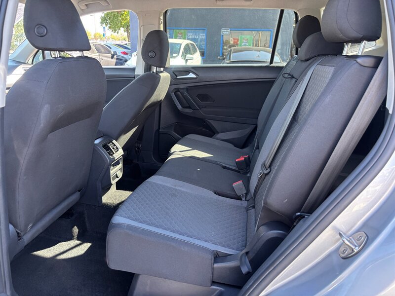 Used 2019 Volkswagen Tiguan S FWD image 8
