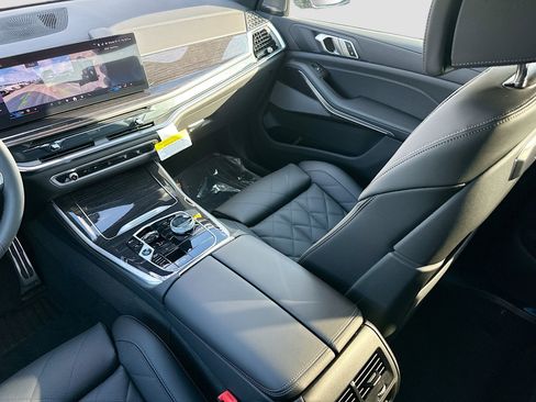 New 2026 BMW X5 sDrive40i w/ Executive Package image 18