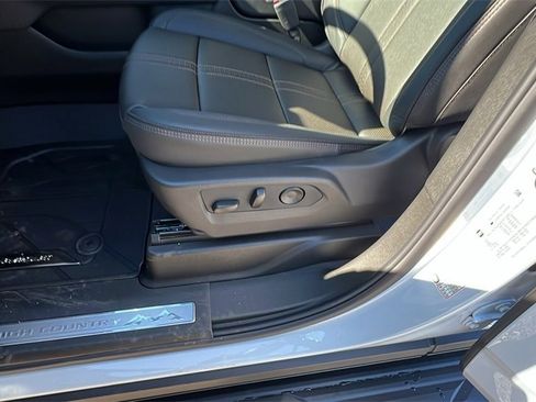 New 2026 Chevrolet Tahoe High Country w/ Sun And Tow Package image 14