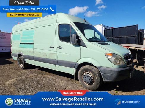 Used 2007 Dodge Sprinter 3500 RWD image 5