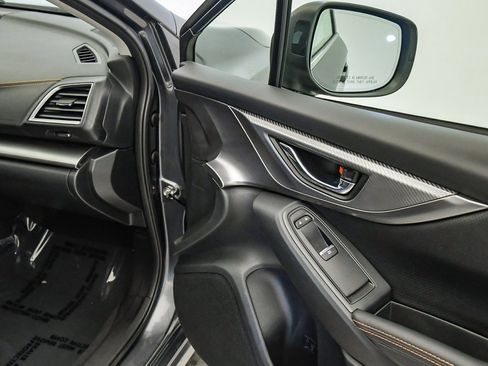 Used 2021 Subaru Crosstrek 2.5i Limited w/ Popular Package #3 image 18