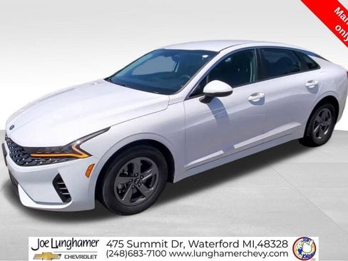 Used 2021 Kia K5 LX FWD image 4