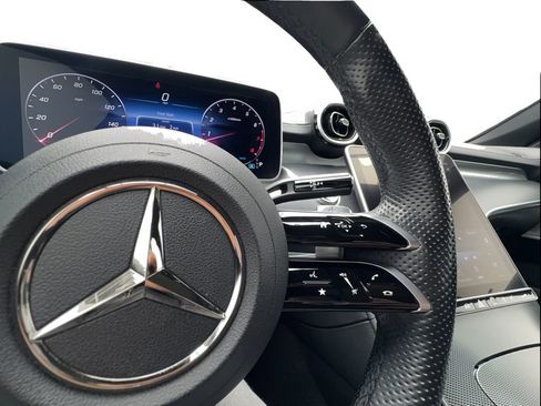 Used 2024 Mercedes-Benz C 300 Sedan w/ Pinnacle Trim Package image 37
