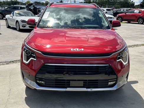 New 2026 Kia Niro FWD image 2
