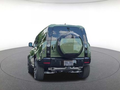 New 2026 Land Rover Defender 110 X-Dynamic SE AWD/4WD image 7